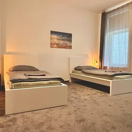 3 Betten Vahrenwald Apartament